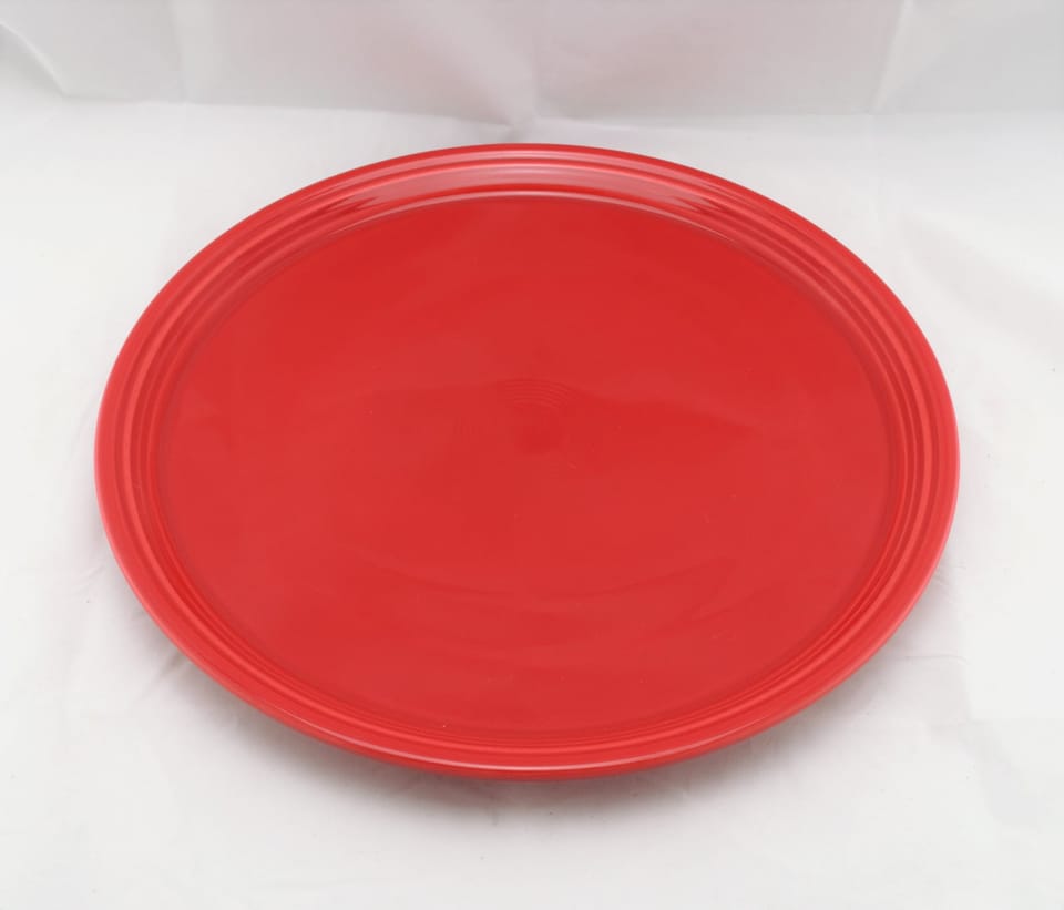 505--Scarlet-Flat-Pizza-Party-Tray-15-in.-CURRANT-COLOR.jpg